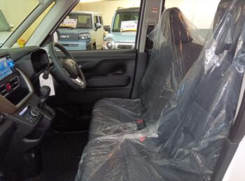 ムーヴ RS ターボ　未使用車　純正ナビＴＶ　バックカメラ　 4WD