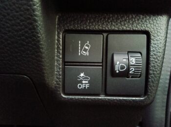 N-BOXカスタム Ｌ　純正ディスプレイオーディオ・バックカメラ　後期型　4ＷＤ