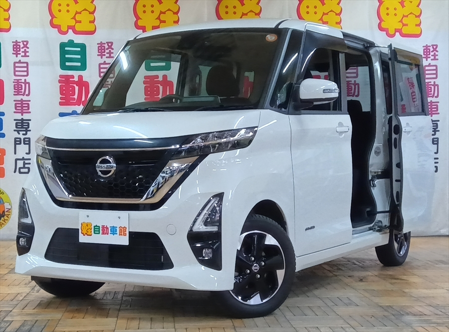 ルークス ハイウェイスターＸ　純正９インチナビ　ＴＶ　アラウンドビューモニター 4WD