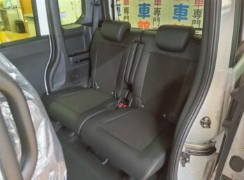 N-BOXカスタム ターボ 4WD 未使用車