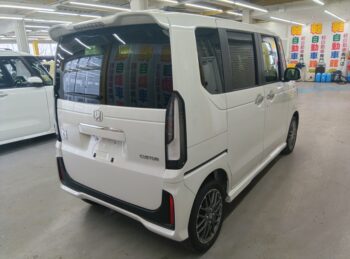 N-BOXカスタム ターボ 4WD