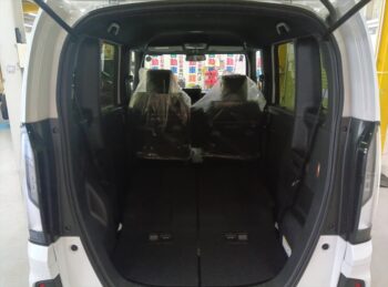 N-BOXカスタム ターボ 4WD