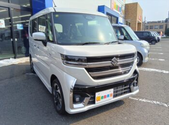 スペーシアカスタム ハイブリットＸＳ 未使用車