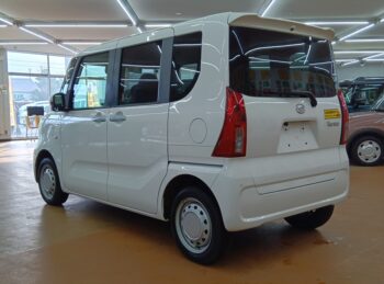 タント Ｘ ターボ ナビ付 4WD