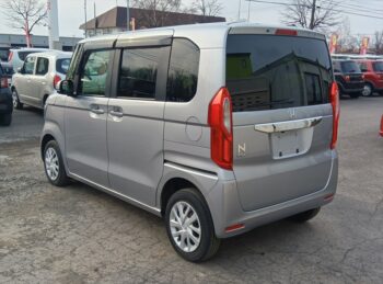 N-BOX L 純正インターナビ・バックモニター 後期型 4WD