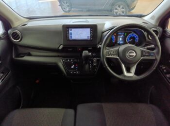 デイズ ハイウェイスターＸプロパイロットエディション　純正ナビ・ＴＶ・アラウンドビューモニター　後期型 4WD