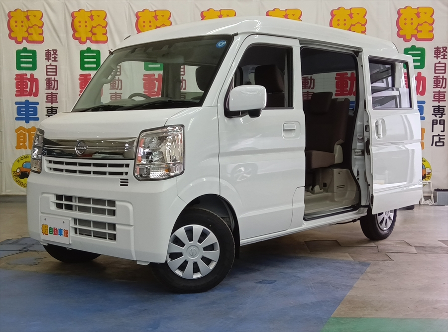 クリッパーバン GX　未使用車　4WD