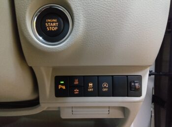 アルトラパン ハイブリッド G 6型 スズキセーフティサポート 未使用車 4WD