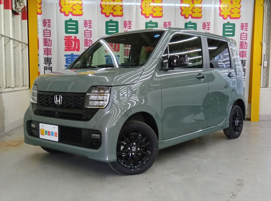 N-WGNカスタム L ブラックスタイル 未使用車 4WD