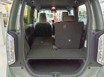 N-WGNカスタム L ブラックスタイル 未使用車 4WD