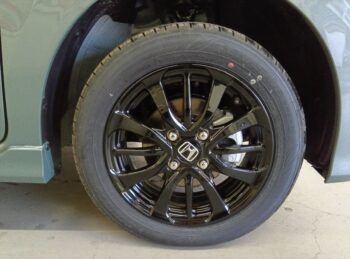 N-WGNカスタム L ブラックスタイル 未使用車 4WD
