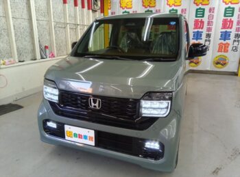 N-WGNカスタム L ブラックスタイル 未使用車 4WD