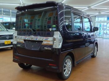 タントカスタム ＲＳ　ＳＡ 4WD
