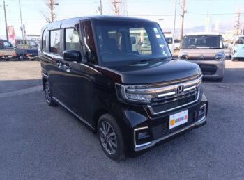 N-BOXカスタム Ｌ 4WD
