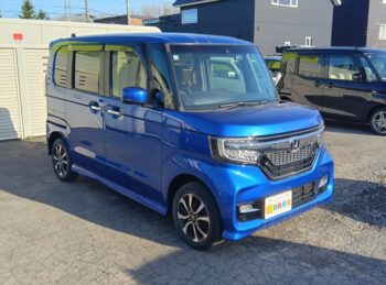 N-BOXカスタム G EXホンダセンシング 純正インターナビ・TV・バックカメラ 4WD