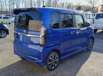 N-BOXカスタム G EXホンダセンシング 純正インターナビ・TV・バックカメラ 4WD