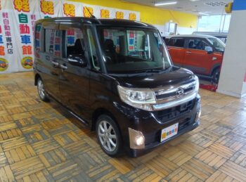 タントカスタム ＲＳ　ＳＡ 4WD ターボ