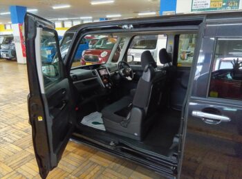 タントカスタム ＲＳ　ＳＡ 4WD ターボ