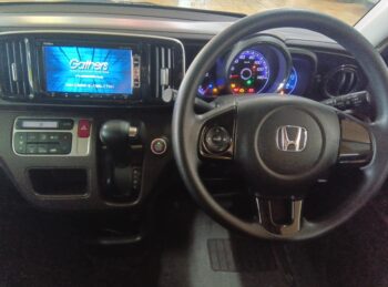 N-ONE プレミアムツアラー ターボ　純正ナビ　ＴＶ　バックカメラ 4WD