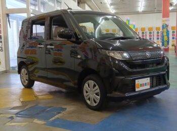 ムーヴ X　未使用車　4WD