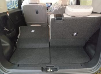 ムーヴ X　未使用車　4WD