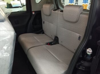 ムーヴ X　未使用車　4WD