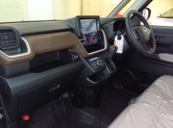 ムーヴ X　未使用車　4WD