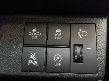 ムーヴ X　未使用車　4WD