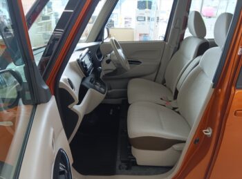 デイズルークス S　純正ナビ・TV　後期型　4WD