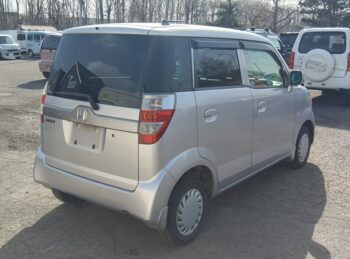 ゼスト D 4WD