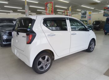 ミライース X　SAⅢ　4WD