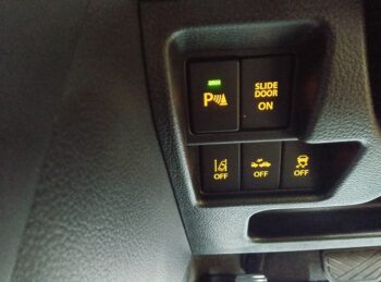 スペーシア ハイブリッドＸ　純正ナビ　バックカメラ 4WD