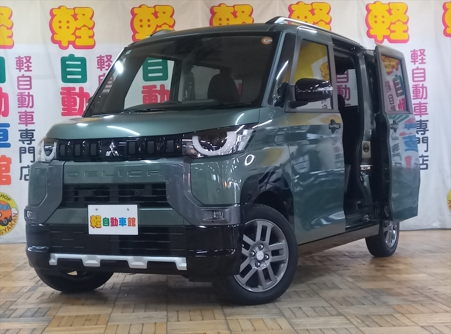 デリカミニ Ｇプレミアム　ナビ　アラウンドビューモニター 4WD