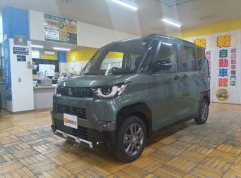 デリカミニ Ｇプレミアム　ナビ　アラウンドビューモニター 4WD