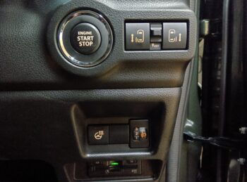 スペーシアカスタム ハイブリッドＸＳ 4WD　スズキコネクト