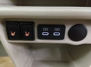 アルトラパン ハイブリッド G 6型 スズキセーフティサポート 未使用車 4WD