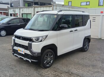 デリカミニ Gプレミアム ナビ・アラウンドビューモニター 4WD