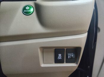 N-WGN Ｇ ナビ　4WD