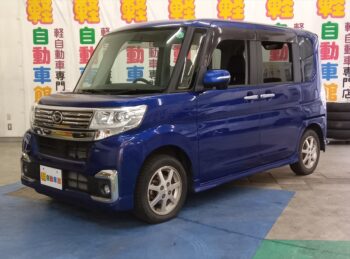 タントカスタム X　後期型　4WD
