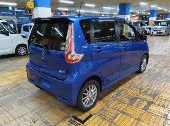 デイズ ハイウェイスターＧターボ　後期型 純正ナビ 4WD