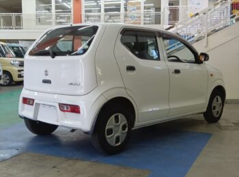 アルト F　ナビ・TV　4WD