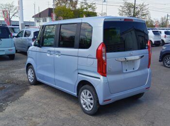 N-BOX G・Lホンダセンシング 純正ナビ・バックカメラ 4WD