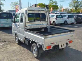 スーパーキャリイトラック X 4WD
