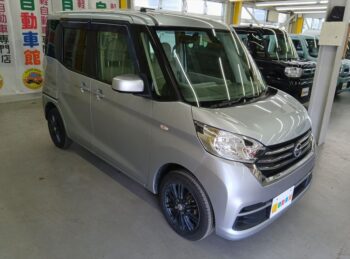 デイズルークス X 4WD