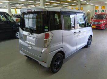デイズルークス X 4WD