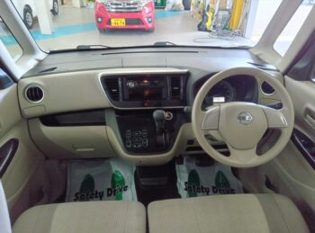 デイズルークス X 4WD