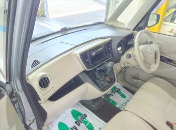 デイズルークス X 4WD