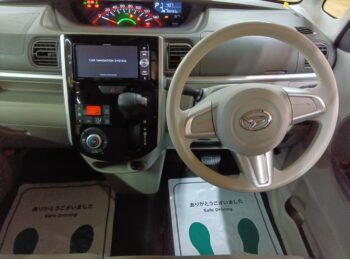 タント Ｘターボ 4WD