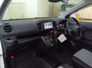 ミライース L　SAⅢ　ナビ付　4WD