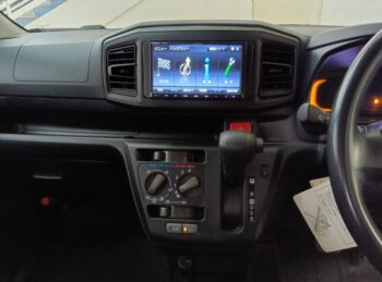 ミライース L　SAⅢ　ナビ付　4WD